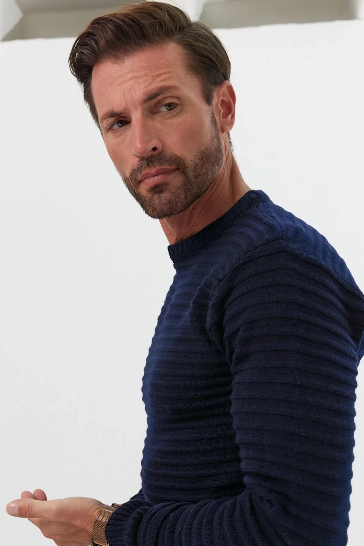 Erkek Bisiklet Yaka Slim Fit Kendinden Çizgili Desenli Triko Kazak - Livio Ferri