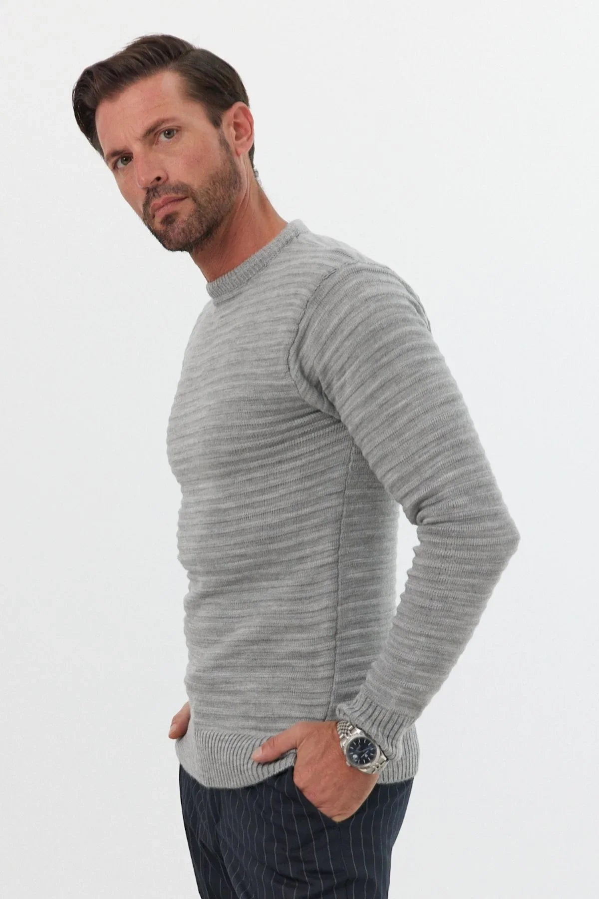 Erkek Bisiklet Yaka Slim Fit Kendinden Çizgili Desenli Triko Kazak - Livio Ferri