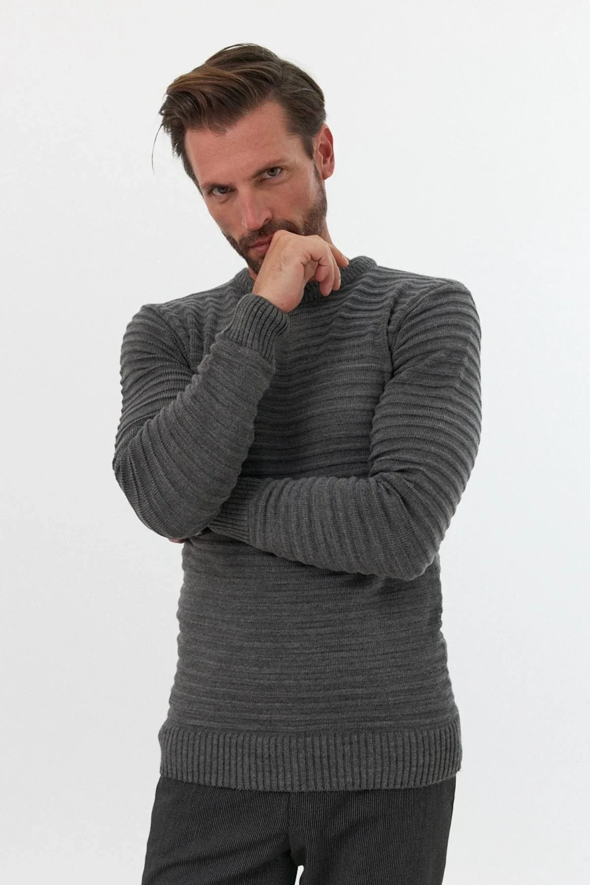 Erkek Bisiklet Yaka Slim Fit Kendinden Çizgili Desenli Triko Kazak - Livio Ferri