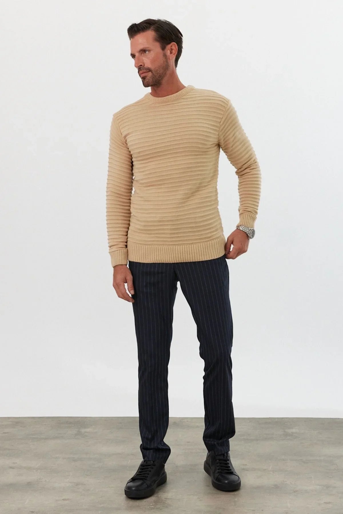 Erkek Bisiklet Yaka Slim Fit Kendinden Çizgili Desenli Triko Kazak - Livio Ferri