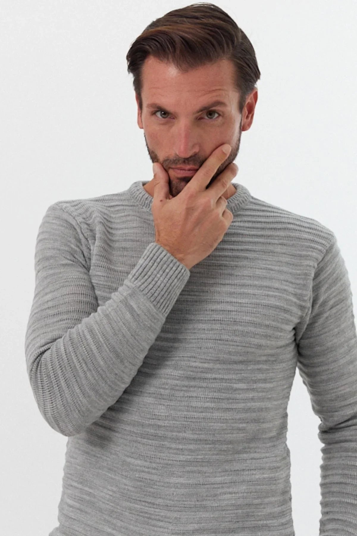 Erkek Bisiklet Yaka Slim Fit Kendinden Çizgili Desenli Triko Kazak - Livio Ferri