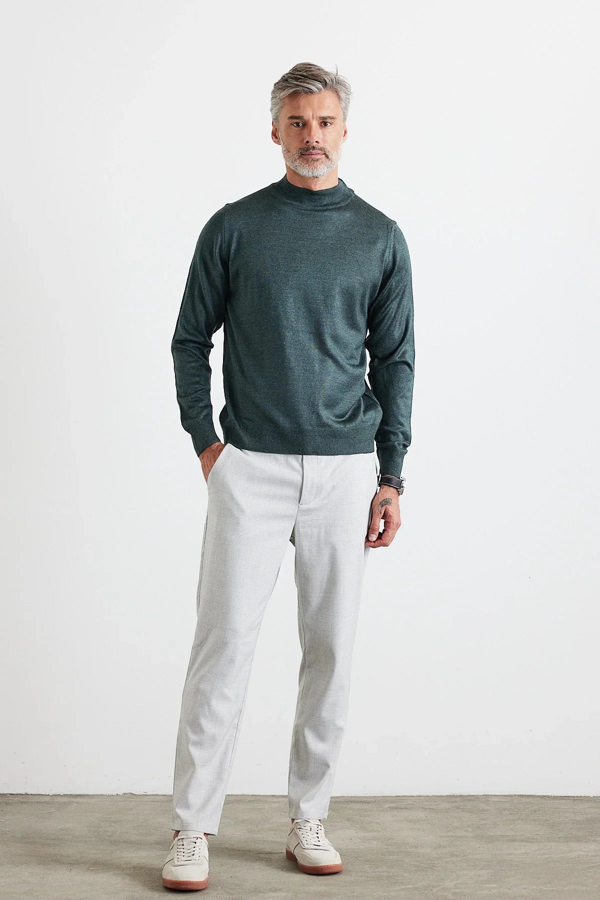 Erkek Büyük Beden Normal Kesim Yarım Balıkçı Yaka Triko Kazak - Livio Ferri