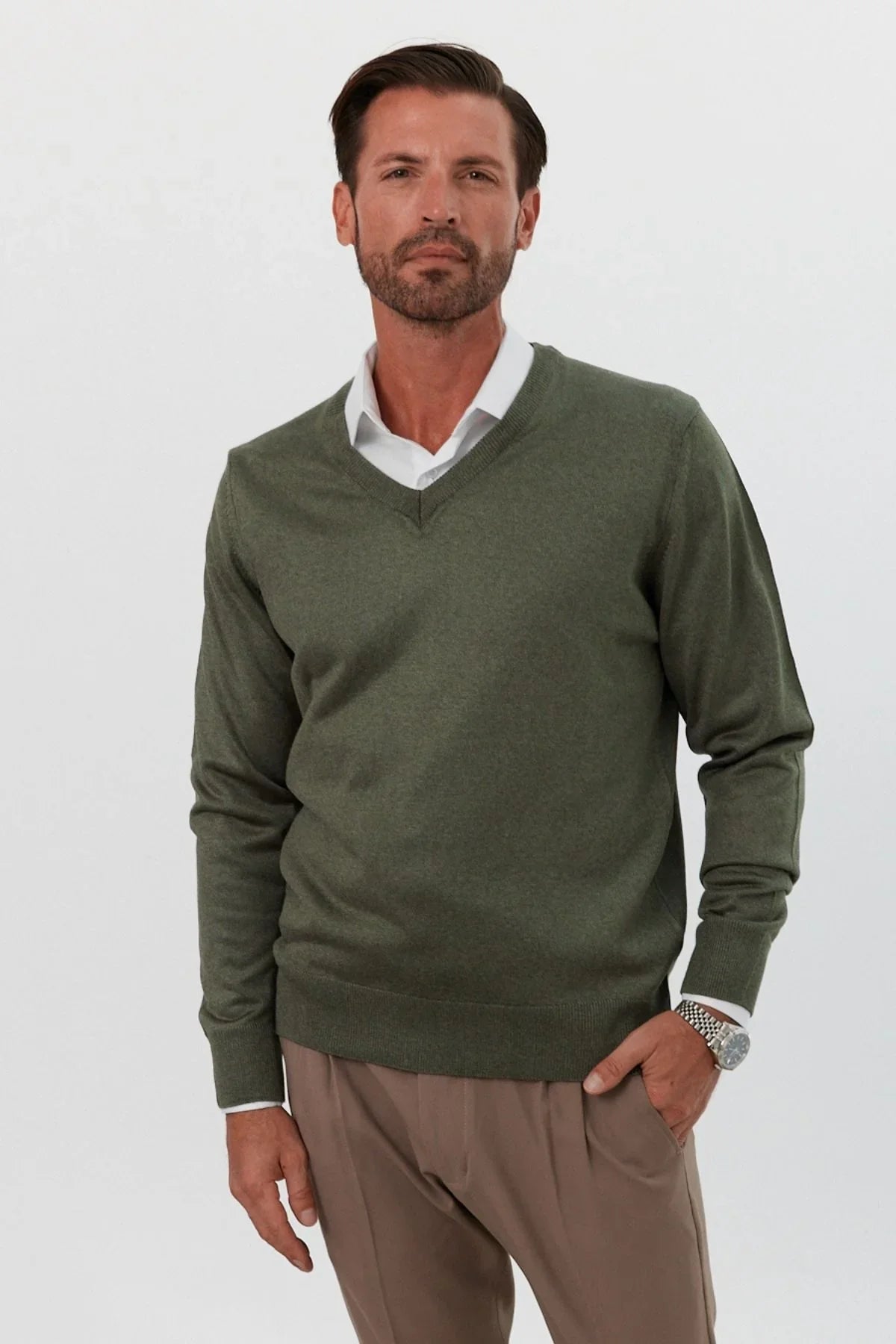 Erkek Büyük Beden Standart Fit Normal Kesim V Yaka Triko Kazak - Livio Ferri