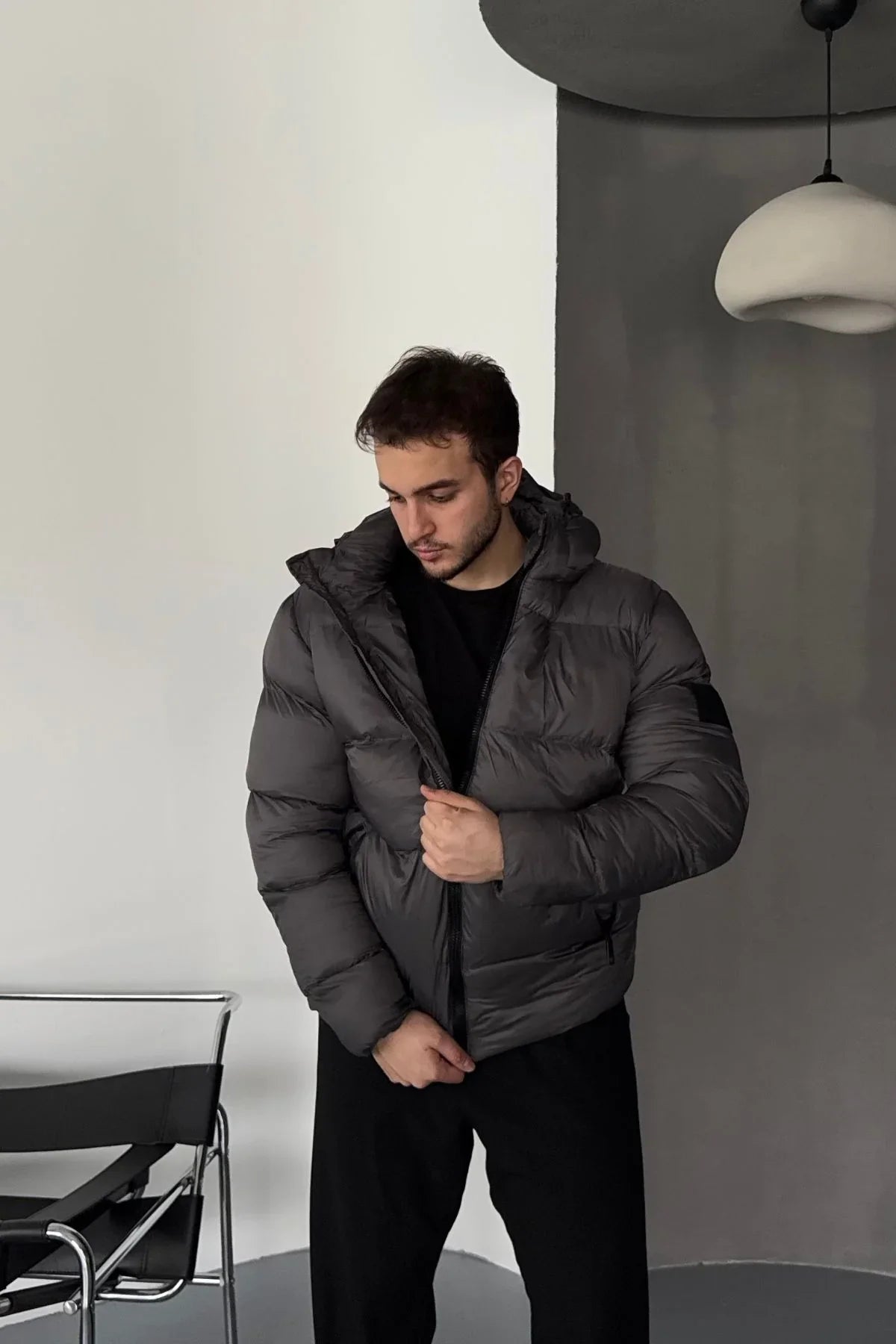 Erkek Kapüşonlu Fermuarlı Cepli Kışlık Şişme Kısa Mont - Livio Ferri