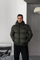 Erkek Kapüşonlu Fermuarlı Cepli Kışlık Şişme Kısa Mont - Livio Ferri