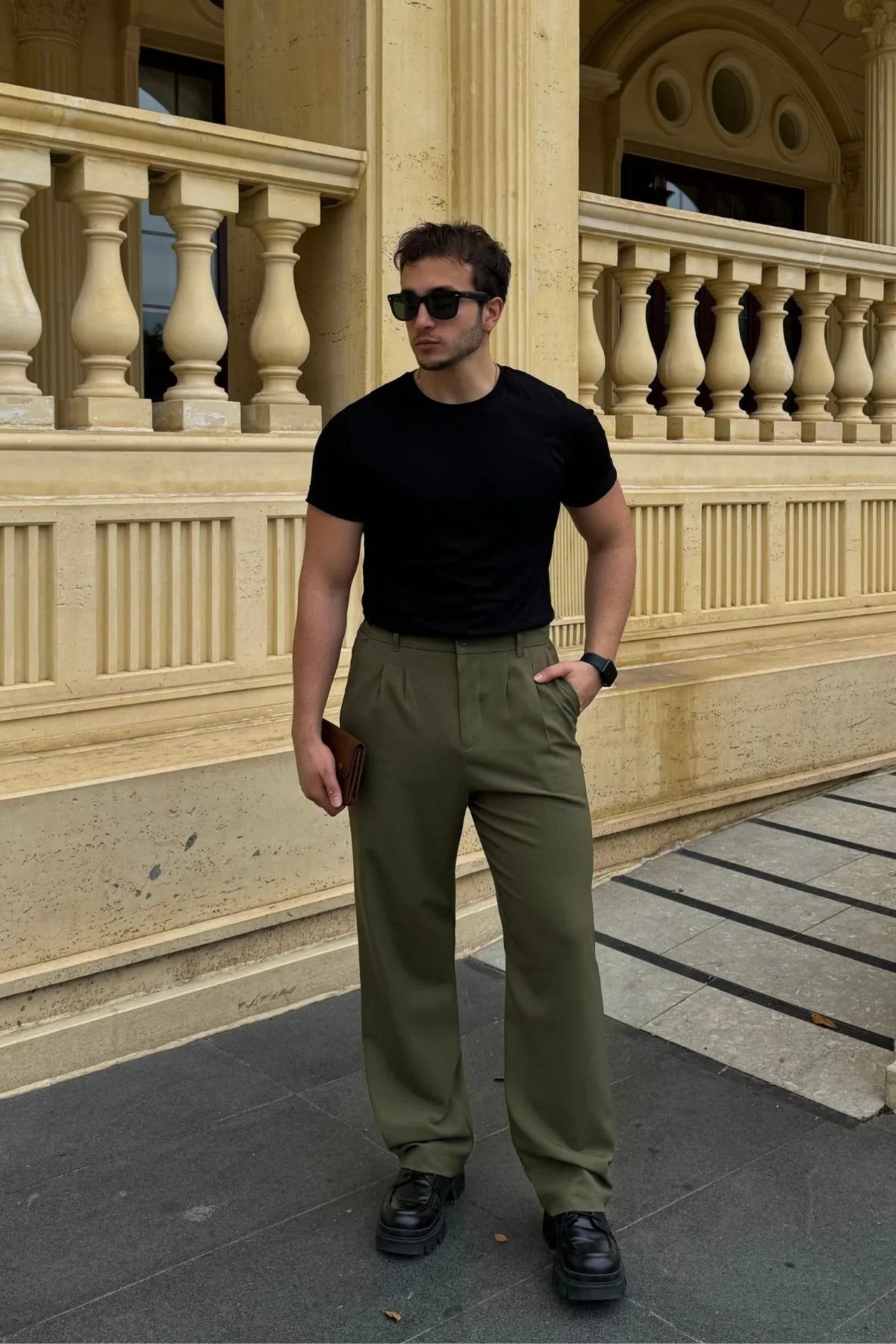 Erkek Kumaş Baggy Kalıp Pileli Pantolon - Livio Ferri