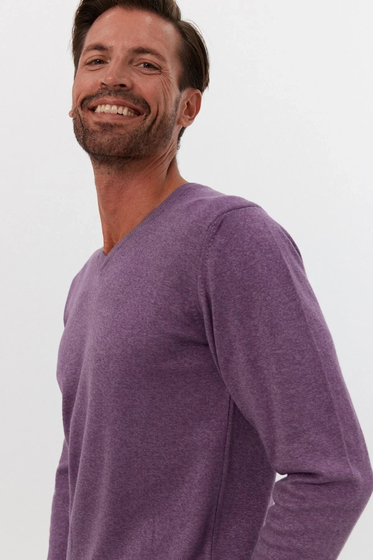 Erkek Pamuk V Yaka Standart Fit Normal Kesim Triko Kazak - Livio Ferri