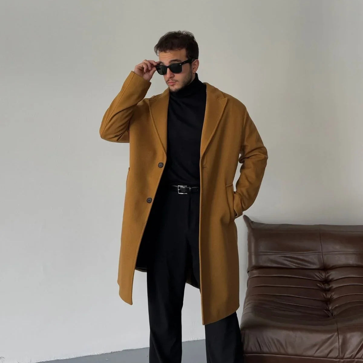 Erkek Regular Fit Düğmeli Cepli Kışlık Astarlı Klasik Uzun Kaşe Kaban - Livio Ferri