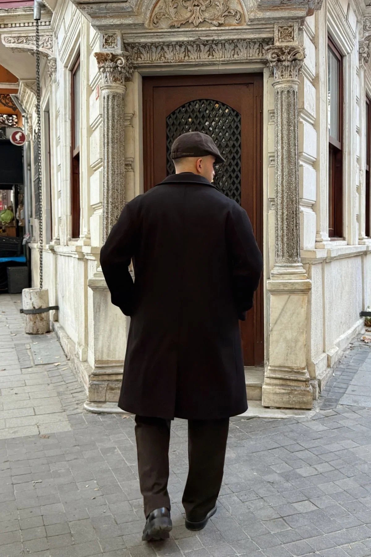 Erkek Regular Fit Düğmeli Cepli Kışlık Astarlı Klasik Uzun Kaşe Kaban - Livio Ferri