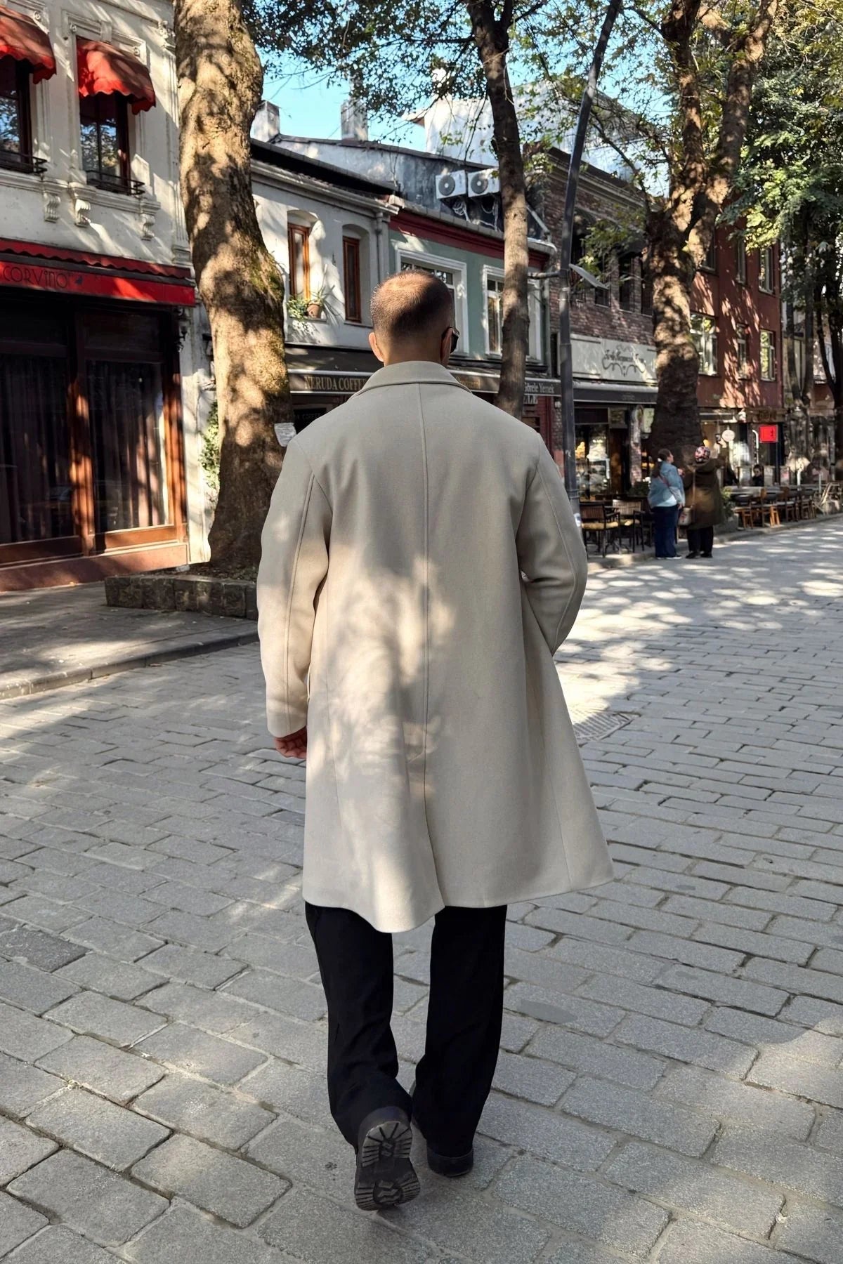 Erkek Regular Fit Düğmeli Cepli Kışlık Astarlı Klasik Uzun Kaşe Kaban - Livio Ferri