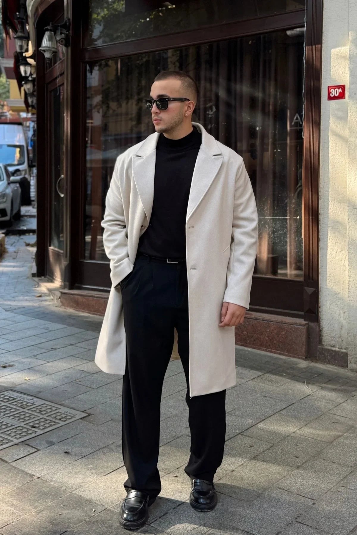 Erkek Regular Fit Düğmeli Cepli Kışlık Astarlı Klasik Uzun Kaşe Kaban - Livio Ferri