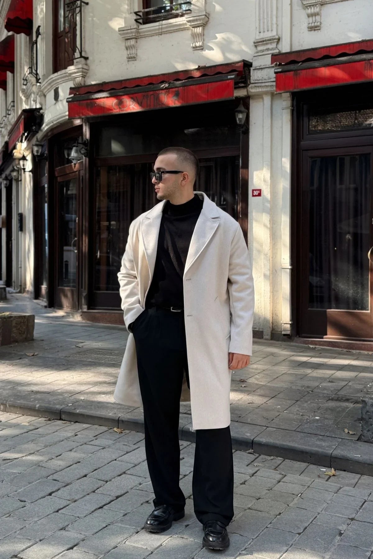 Erkek Regular Fit Düğmeli Cepli Kışlık Astarlı Klasik Uzun Kaşe Kaban - Livio Ferri