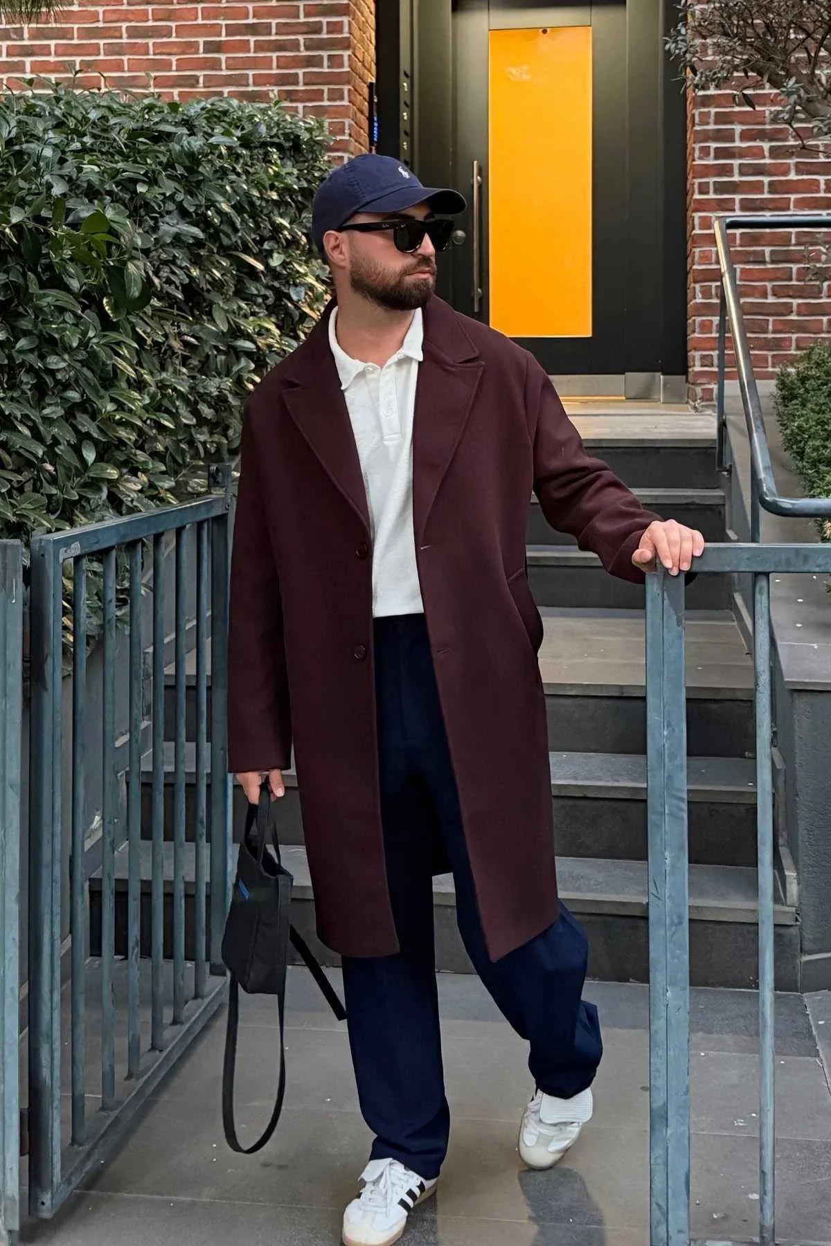 Erkek Regular Fit Düğmeli Cepli Kışlık Astarlı Klasik Uzun Kaşe Kaban - Livio Ferri