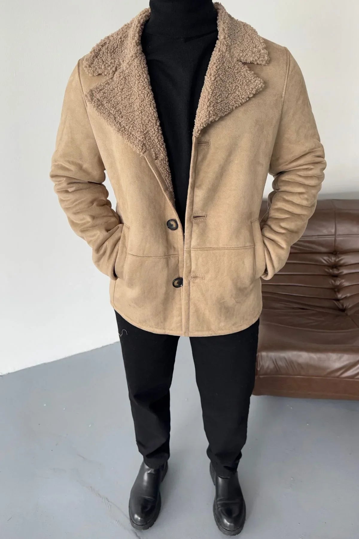 Erkek Regular Fit Içi Kürklü Düğmeli Katlı Yaka Yandan Cepli Klasik Süet Mont - Livio Ferri