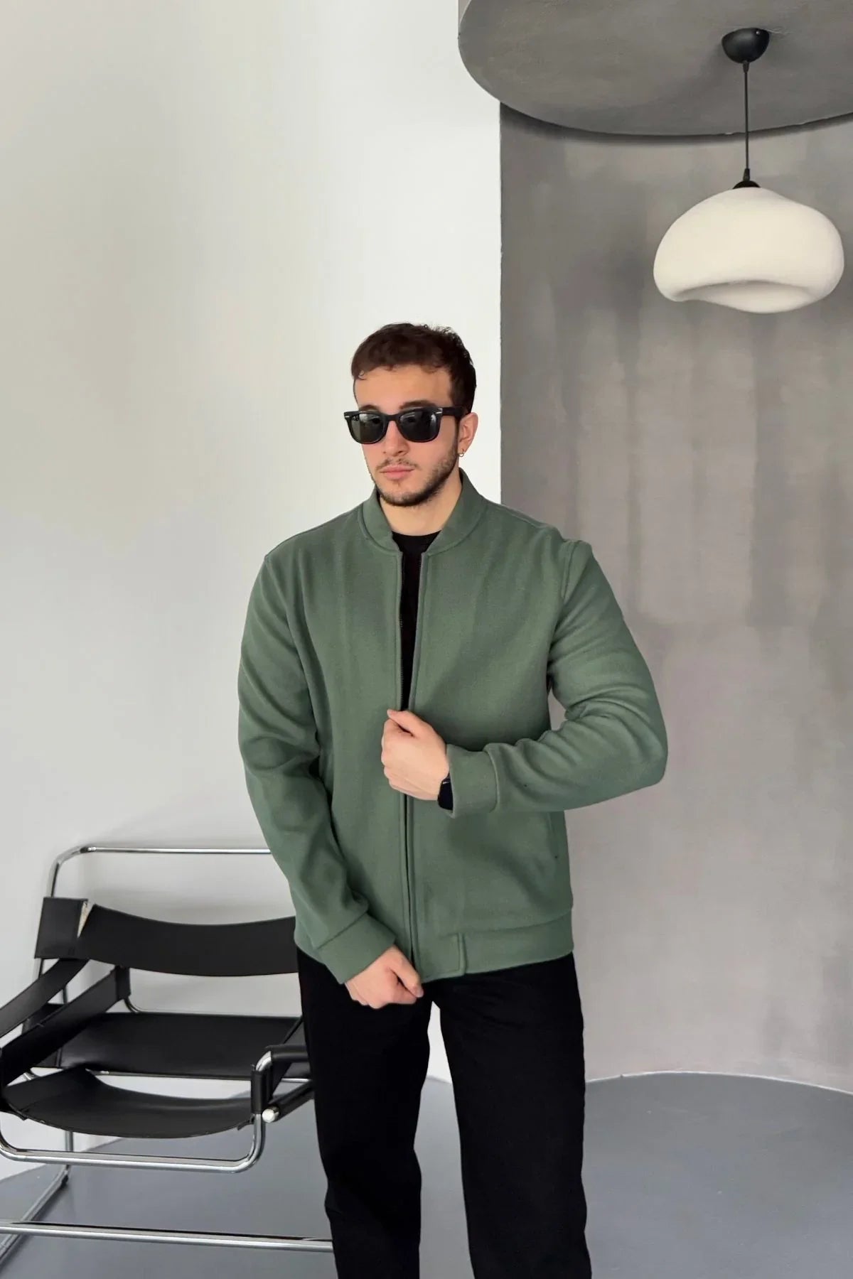 Erkek Regular Fit Pilot Yaka Fermuarlı Cepli Kışlık Astarsız Kaşe Mont - Livio Ferri