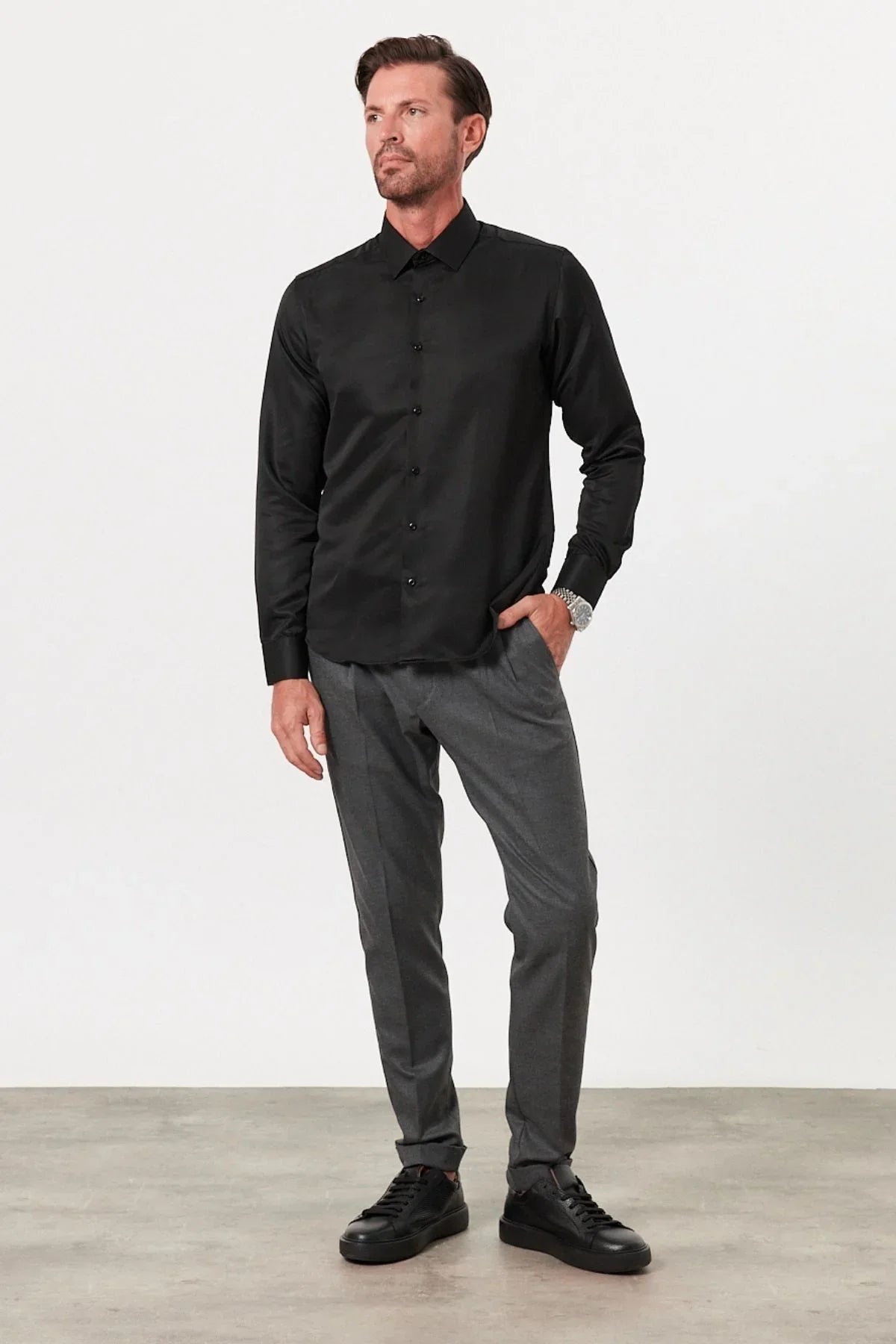 Erkek Slim Fit 4 Mevsim Kolay Ütülenir Basic Düz Gömlek - Livio Ferri