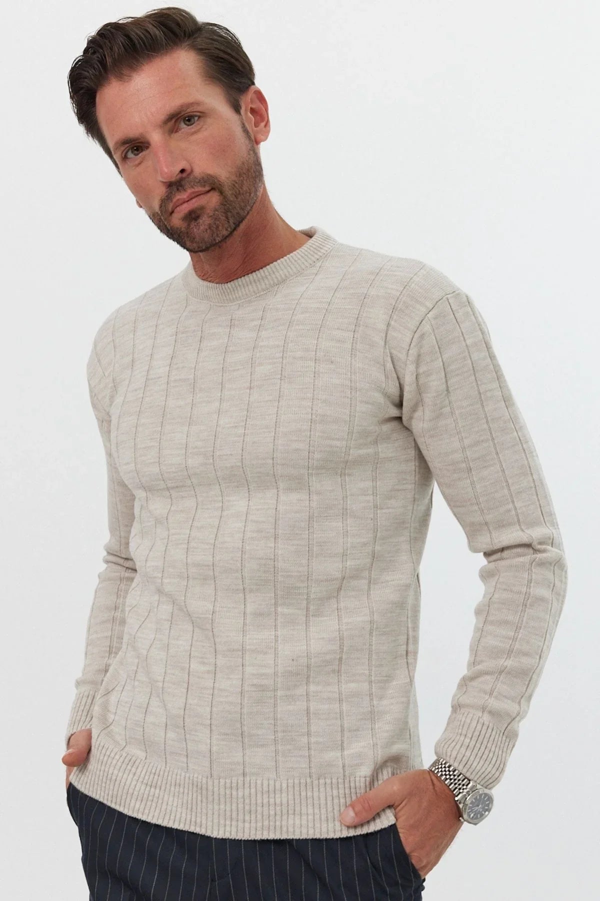 Erkek Slim Fit Dar Kesim Bisiklet Yaka Triko Kazak - Livio Ferri