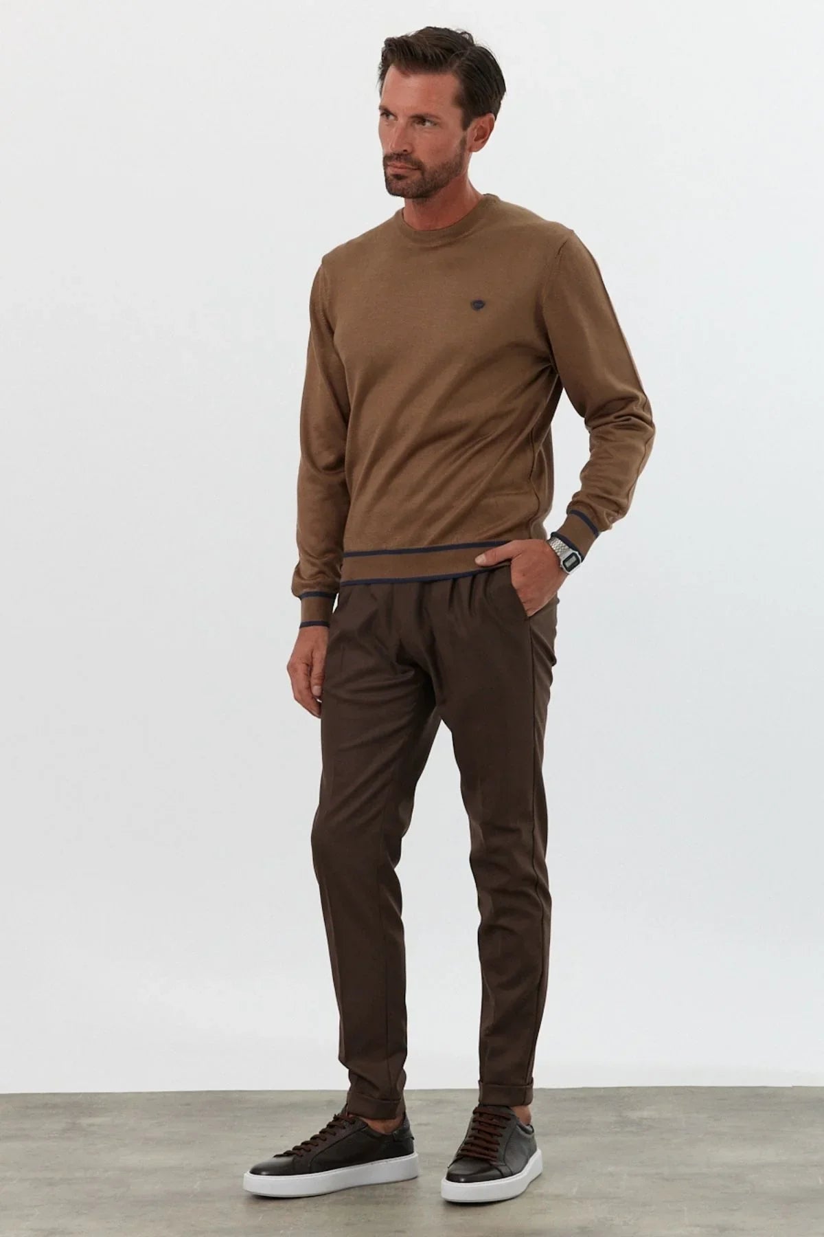 erkek-standart-fit-nakisli-normal-kesim-bisiklet-yaka-triko-kazak-18769 - Livio Ferri