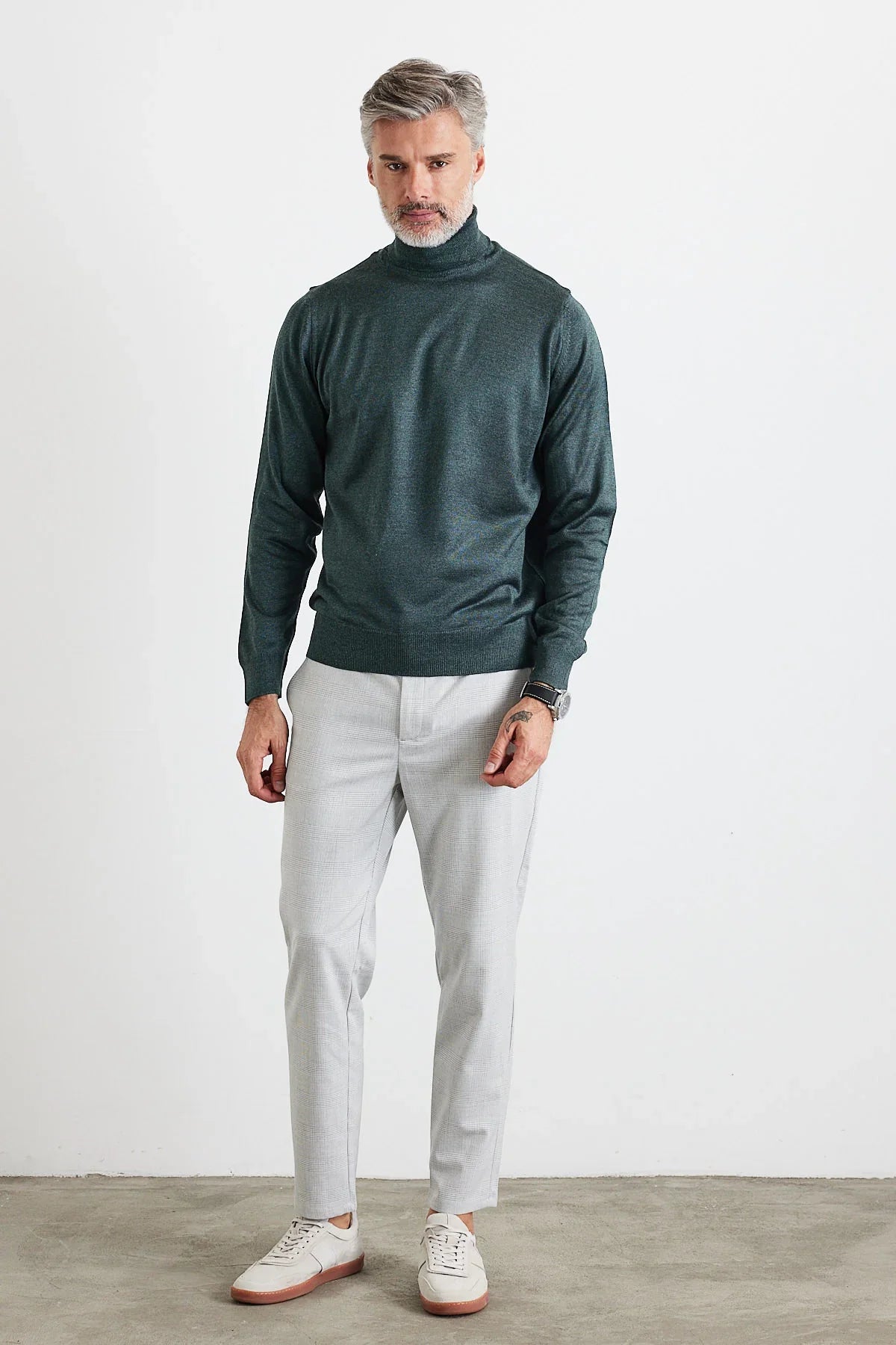 Erkek Standart Fit Normal Kesim Balıkçı Yaka Triko Kazak - Livio Ferri