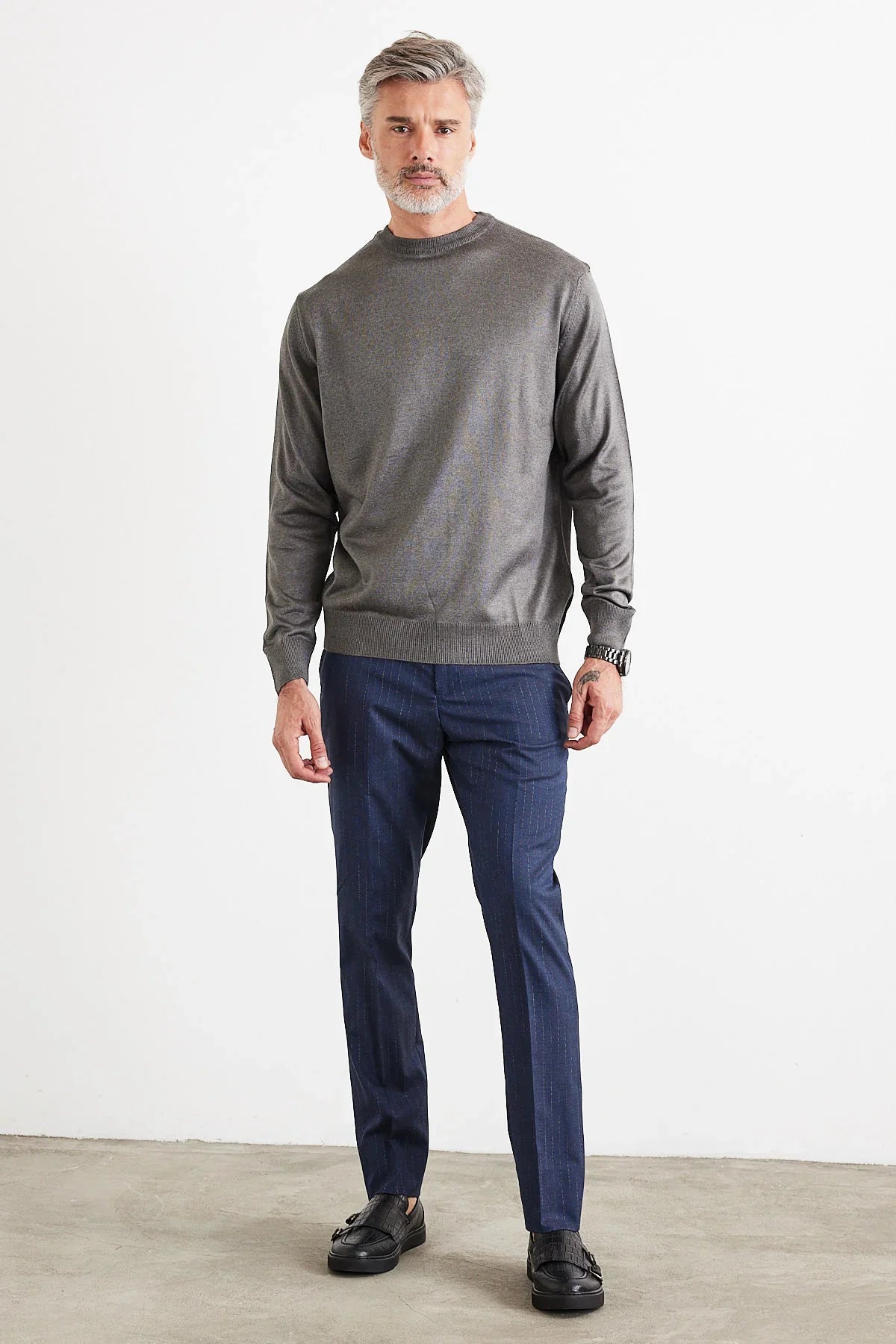 Erkek Standart Fit Normal Kesim Bisiklet Yaka Triko Kazak - Livio Ferri