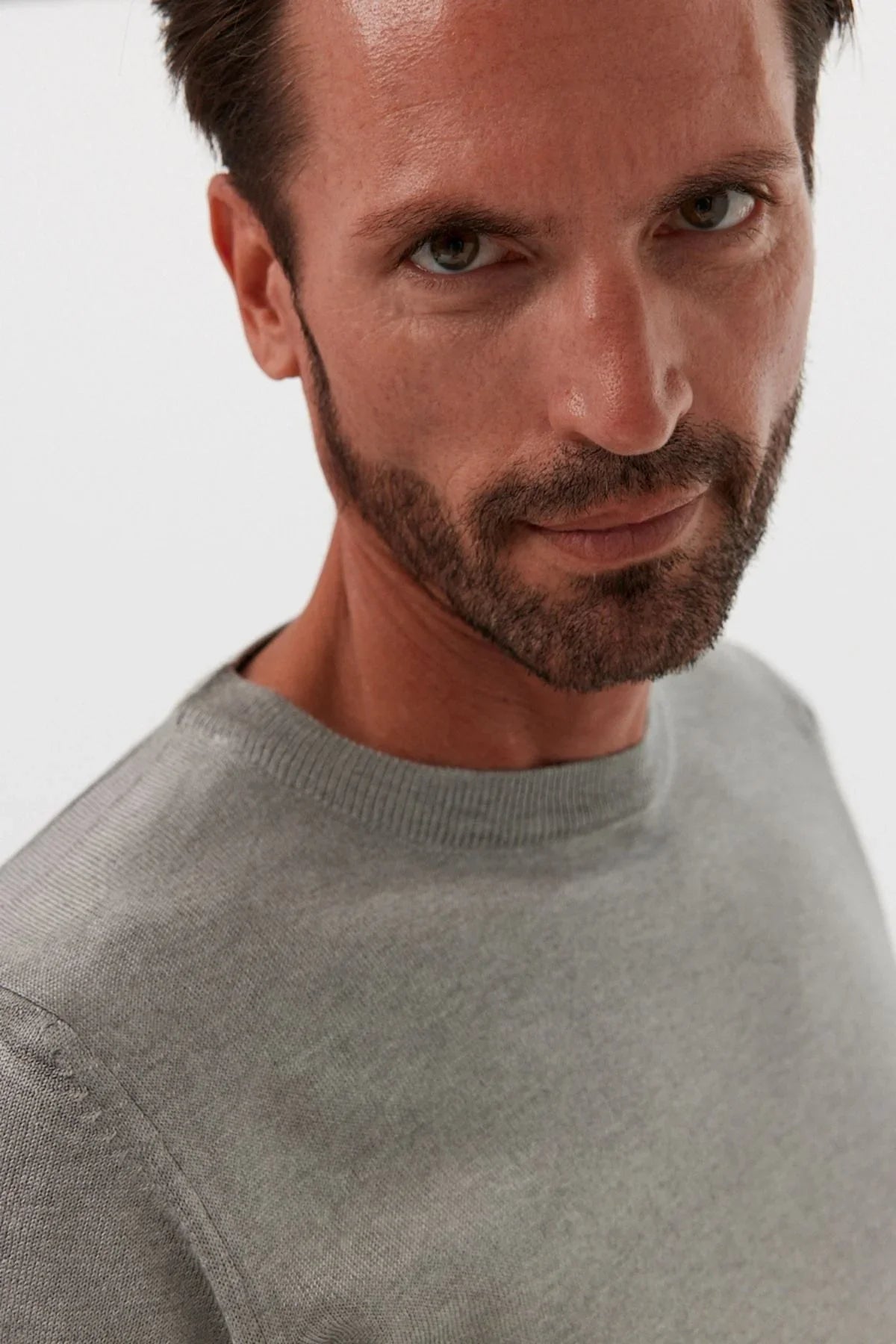 Erkek Standart Fit Normal Kesim Bisiklet Yaka Triko Kazak - Livio Ferri