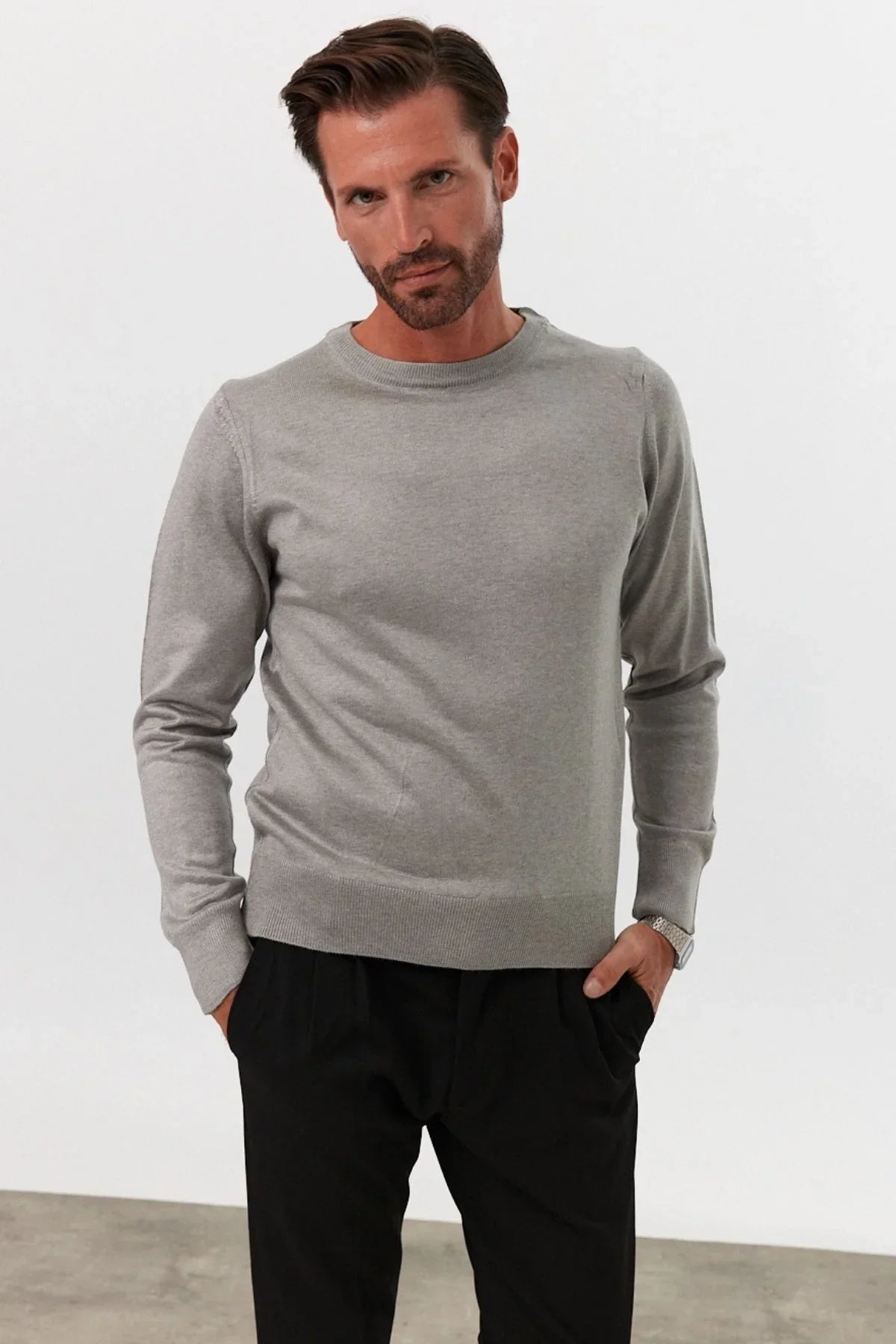 Erkek Standart Fit Normal Kesim Bisiklet Yaka Triko Kazak - Livio Ferri