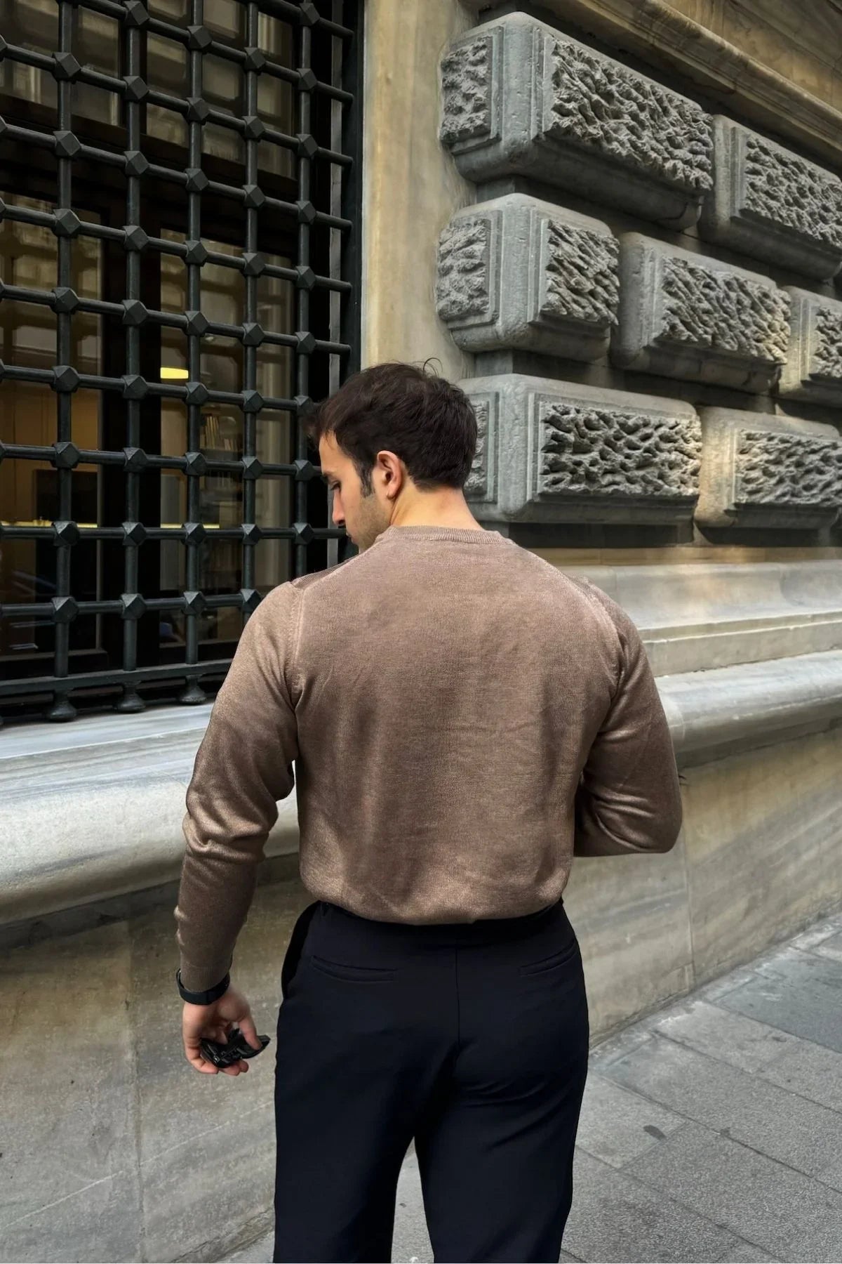 erkek-standart-fit-normal-kesim-bisiklet-yaka-triko-kazak-20133 - Livio Ferri