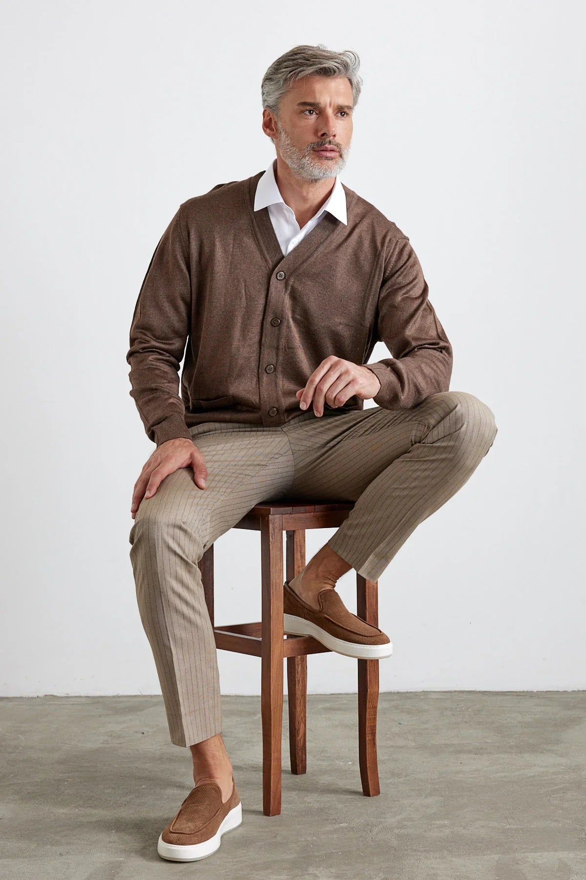 Erkek Standart Fit Normal Kesim Cepli Triko Hırka - Livio Ferri