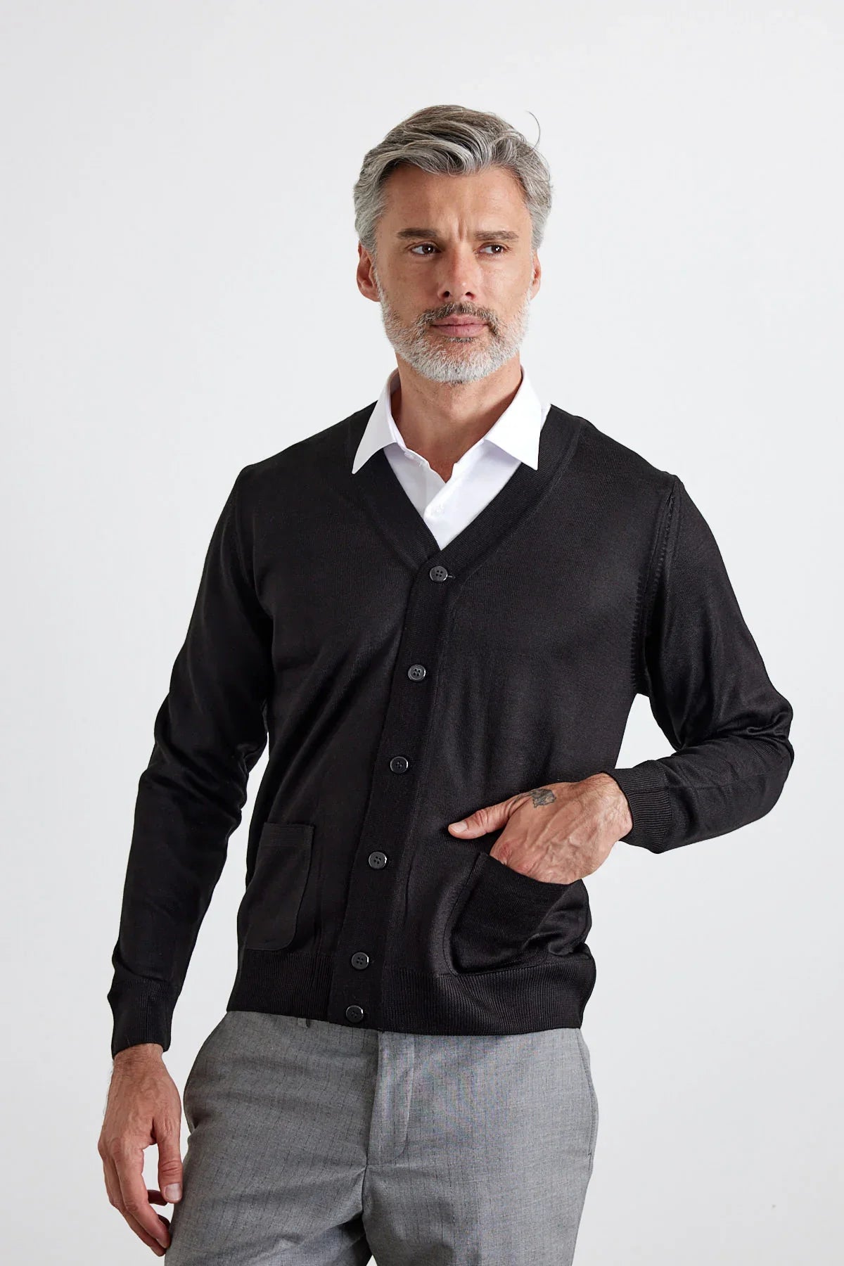 Erkek Standart Fit Normal Kesim Cepli Triko Hırka - Livio Ferri