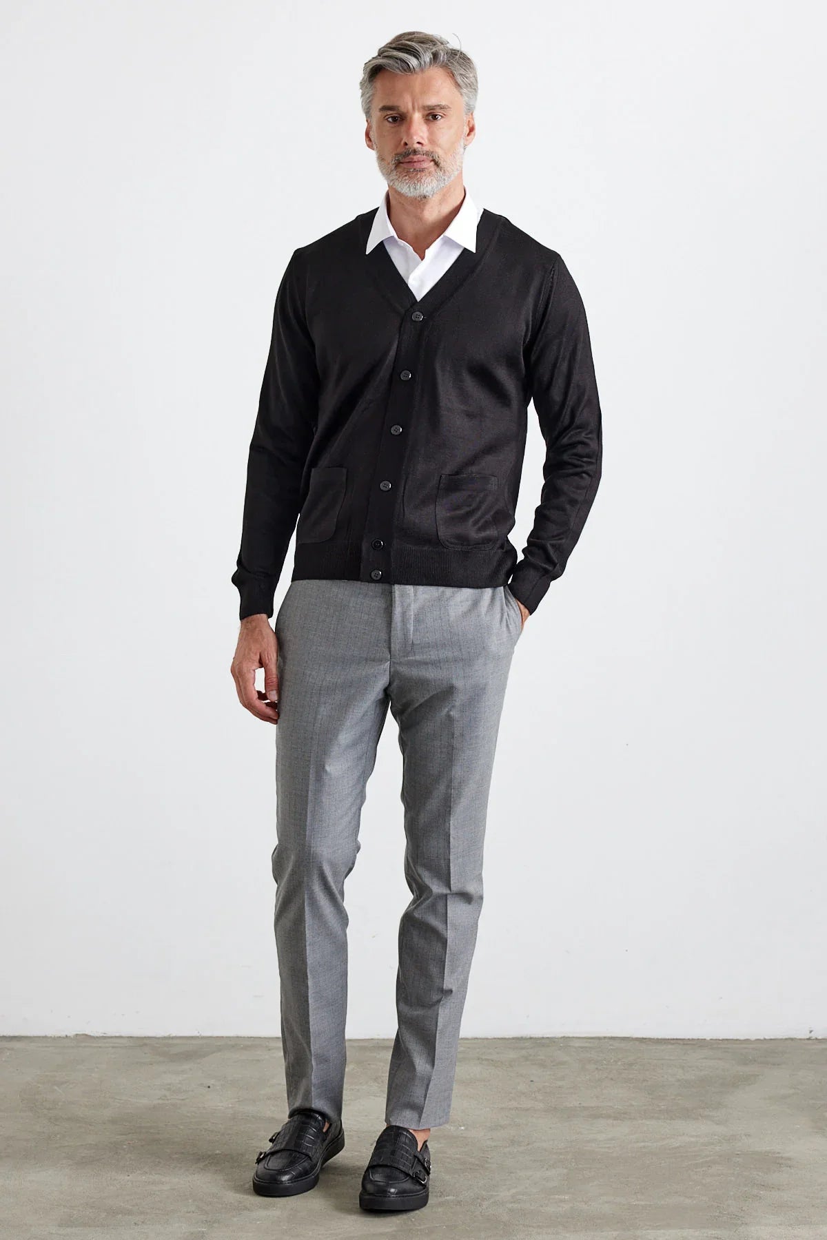 Erkek Standart Fit Normal Kesim Cepli Triko Hırka - Livio Ferri