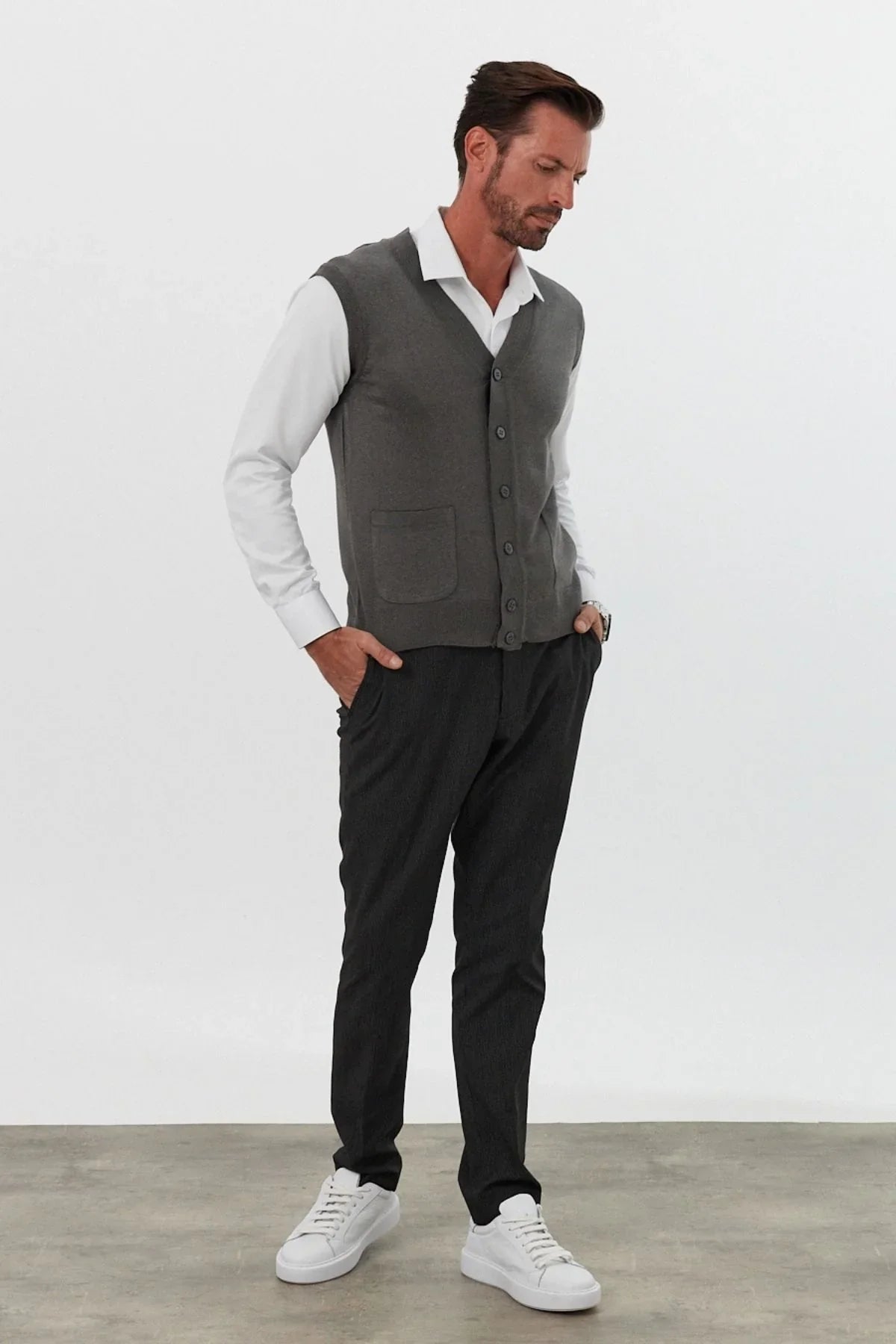 Erkek Standart Fit Normal Kesim Cepli Triko Yelek Triko Kazak - Livio Ferri