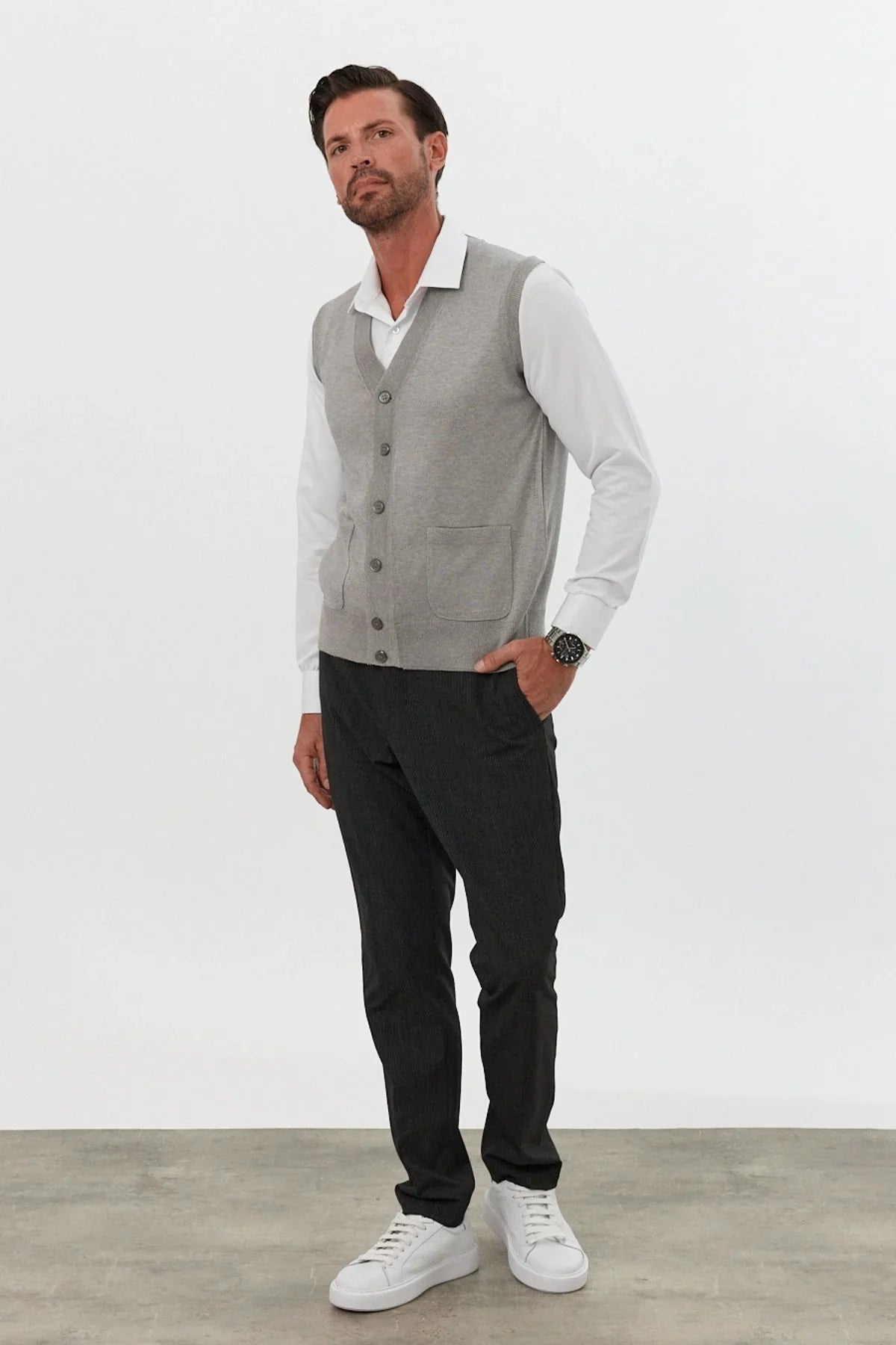 Erkek Standart Fit Normal Kesim Cepli Triko Yelek Triko Kazak - Livio Ferri