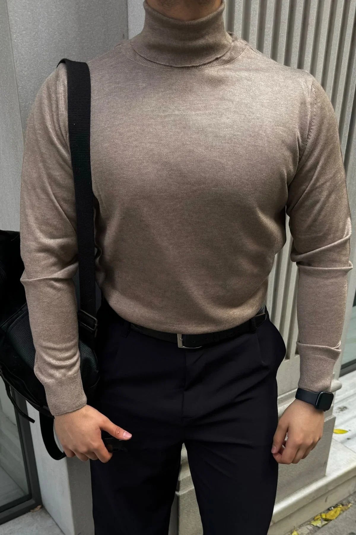 erkek-standart-fit-normal-kesim-tam-balikci-bogazli-yaka-triko-kazak-20197 - Livio Ferri