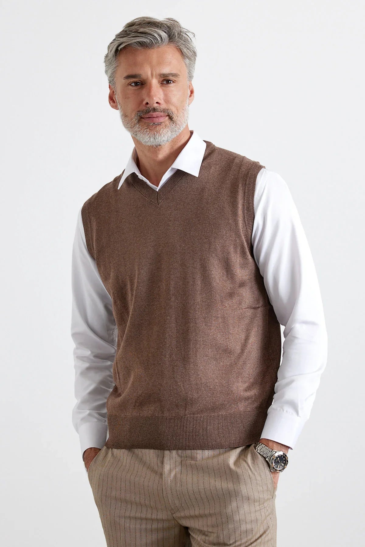 Erkek Standart Fit Normal Kesim Kolsuz Triko Süveter - Livio Ferri