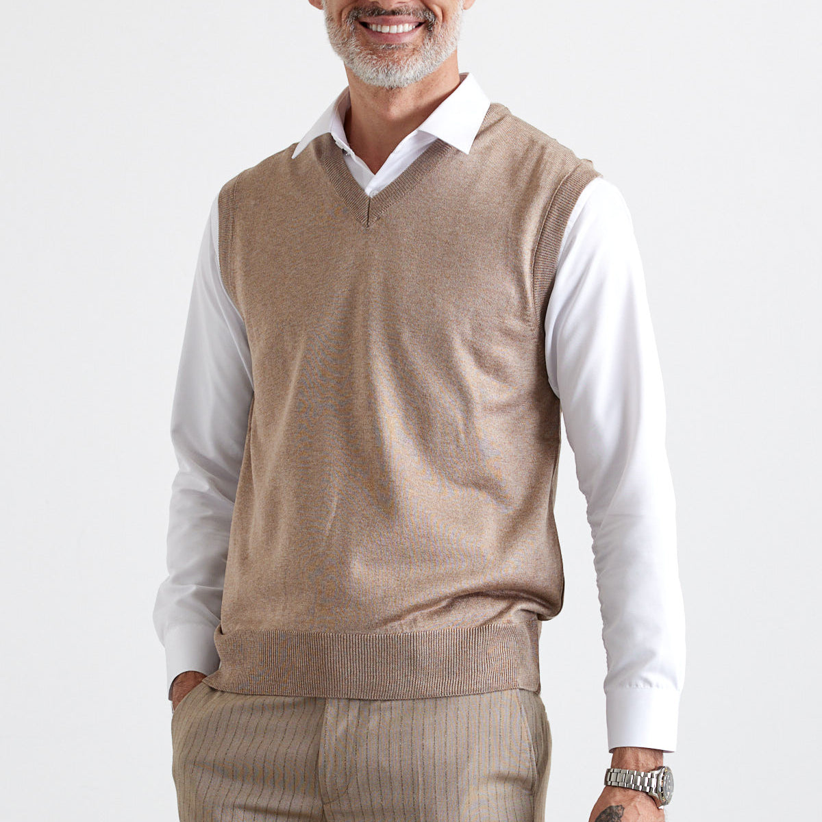 Erkek Standart Fit Normal Kesim Kolsuz Triko Süveter