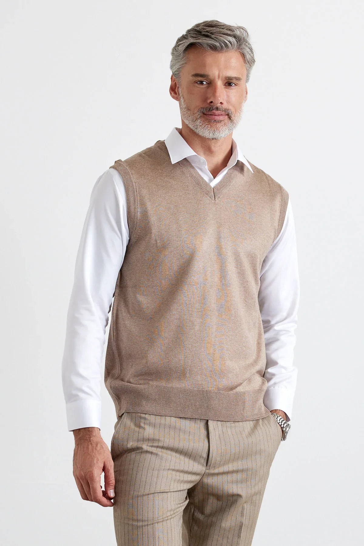 Erkek Standart Fit Normal Kesim Kolsuz Triko Süveter - Livio Ferri