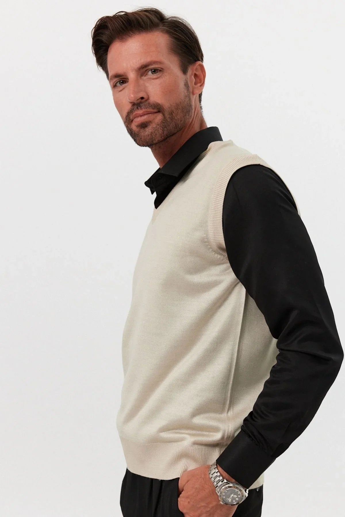 Erkek Standart Fit Normal Kesim Kolsuz Triko Süveter - Livio Ferri
