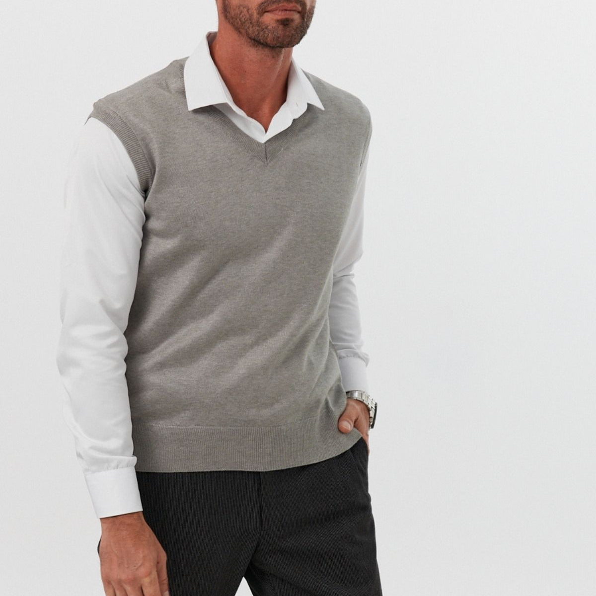 Erkek Standart Fit Normal Kesim Kolsuz Triko Süveter