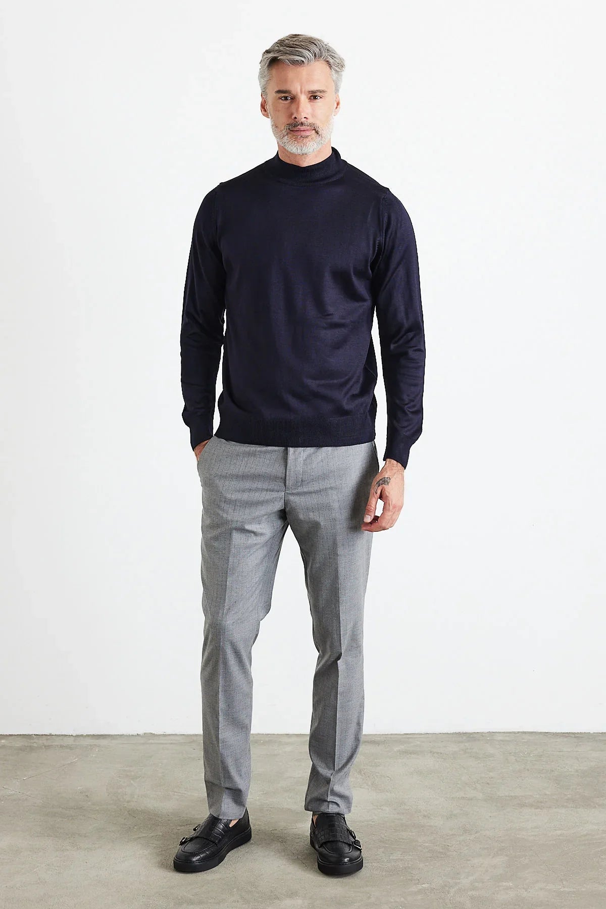 Erkek Standart Fit Normal Kesim Yarım Balıkçı Yaka Triko Kazak - Livio Ferri