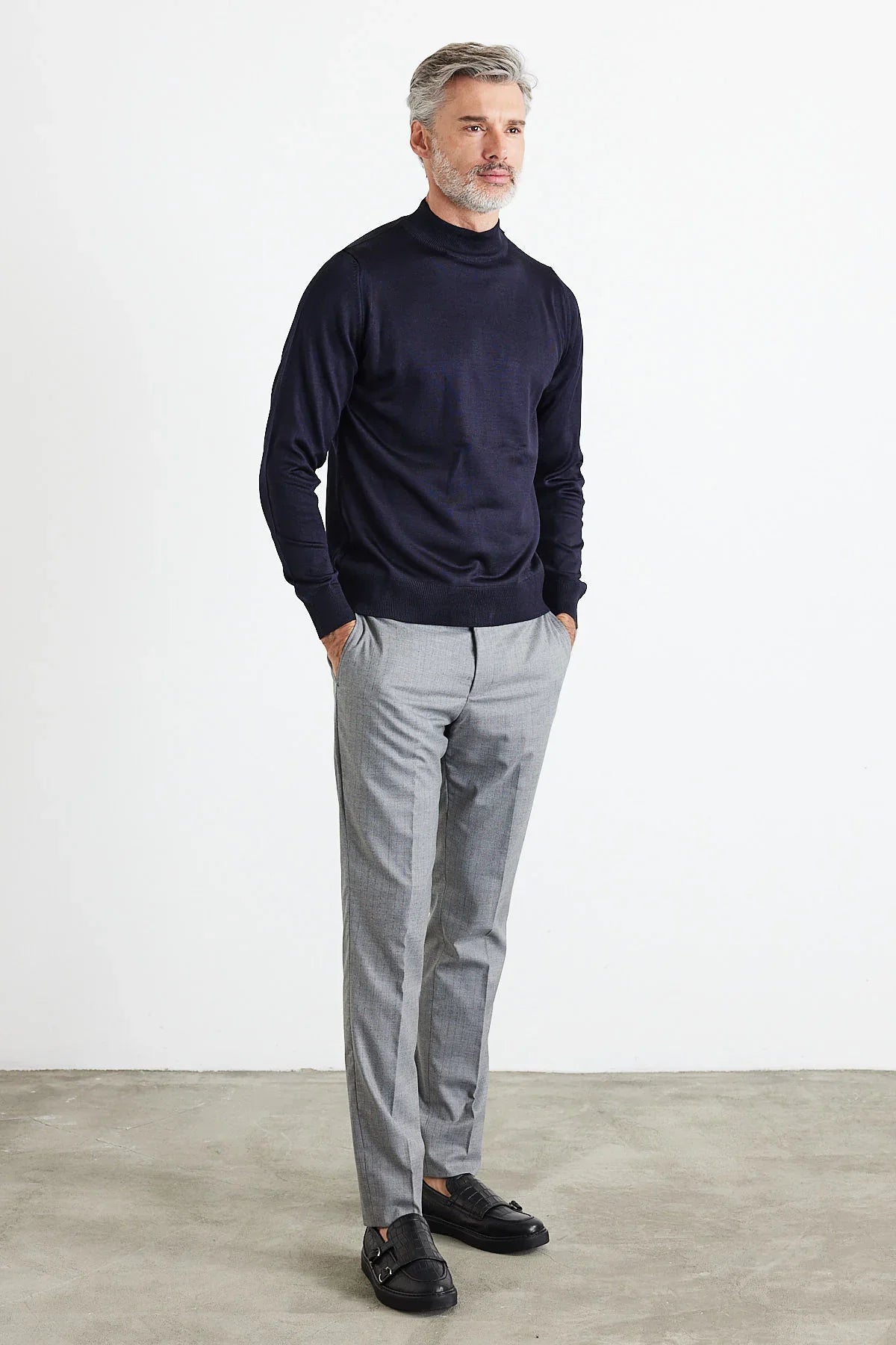 Erkek Standart Fit Normal Kesim Yarım Balıkçı Yaka Triko Kazak - Livio Ferri