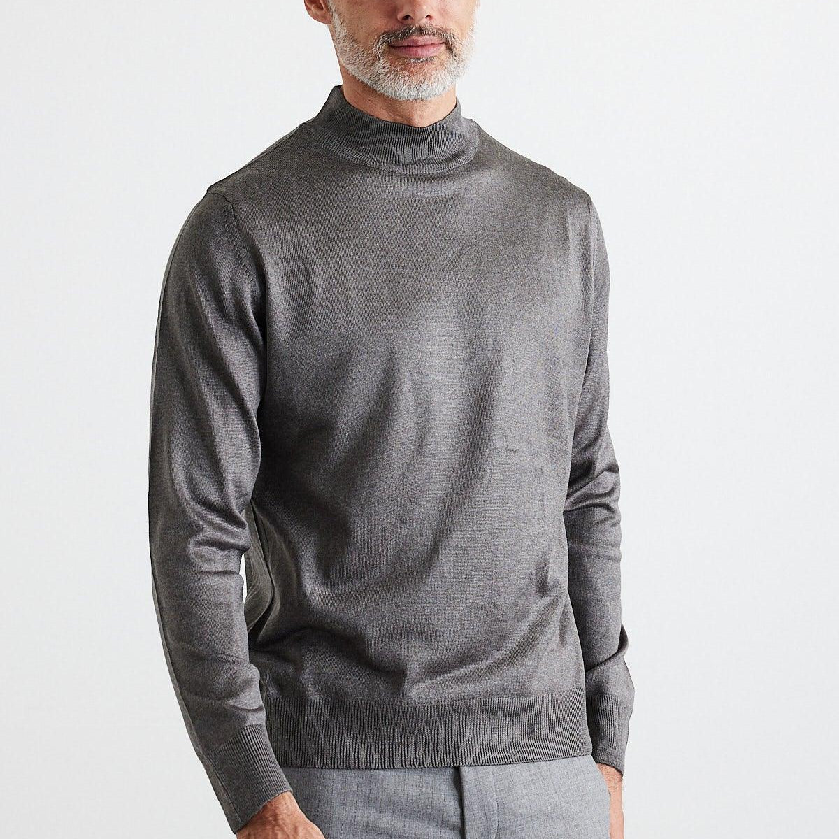 Erkek Standart Fit Normal Kesim Yarım Balıkçı Yaka Triko Kazak - Livio Ferri