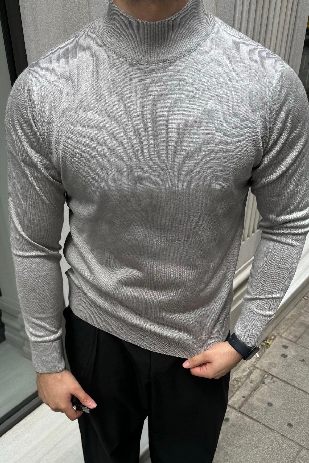 Erkek Standart Fit Normal Kesim Yarım Balıkçı Yaka Triko Kazak - Livio Ferri