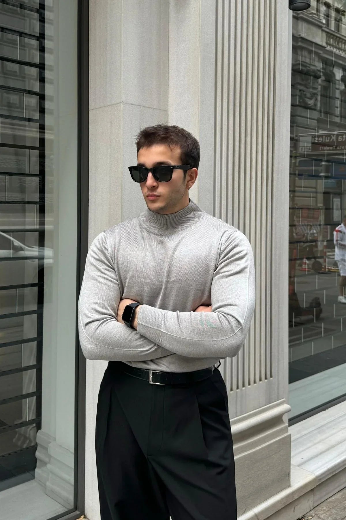 Erkek Standart Fit Normal Kesim Yarım Balıkçı Yaka Triko Kazak - Livio Ferri