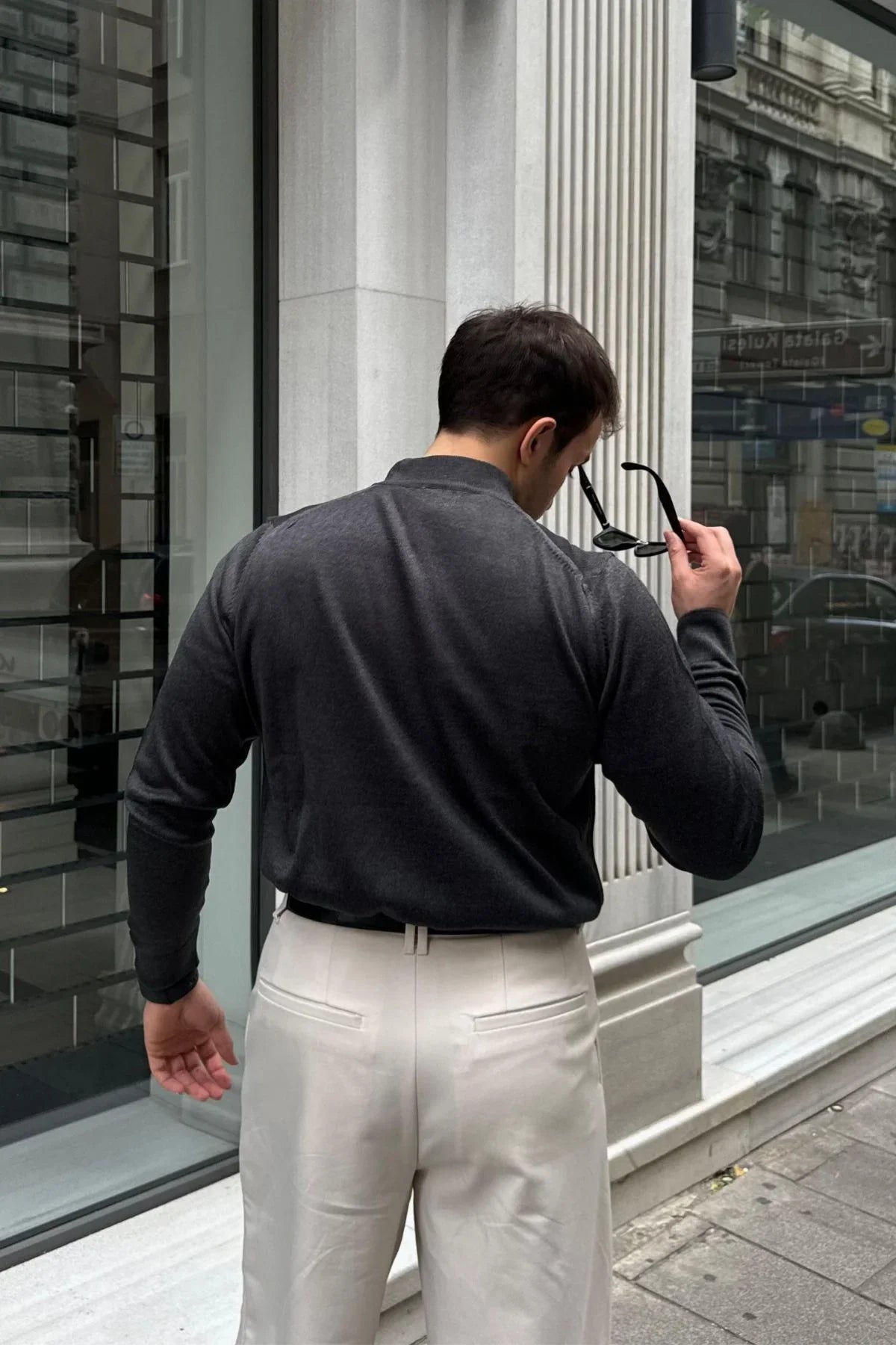 Erkek Standart Fit Normal Kesim Yarım Balıkçı Yaka Triko Kazak - Livio Ferri