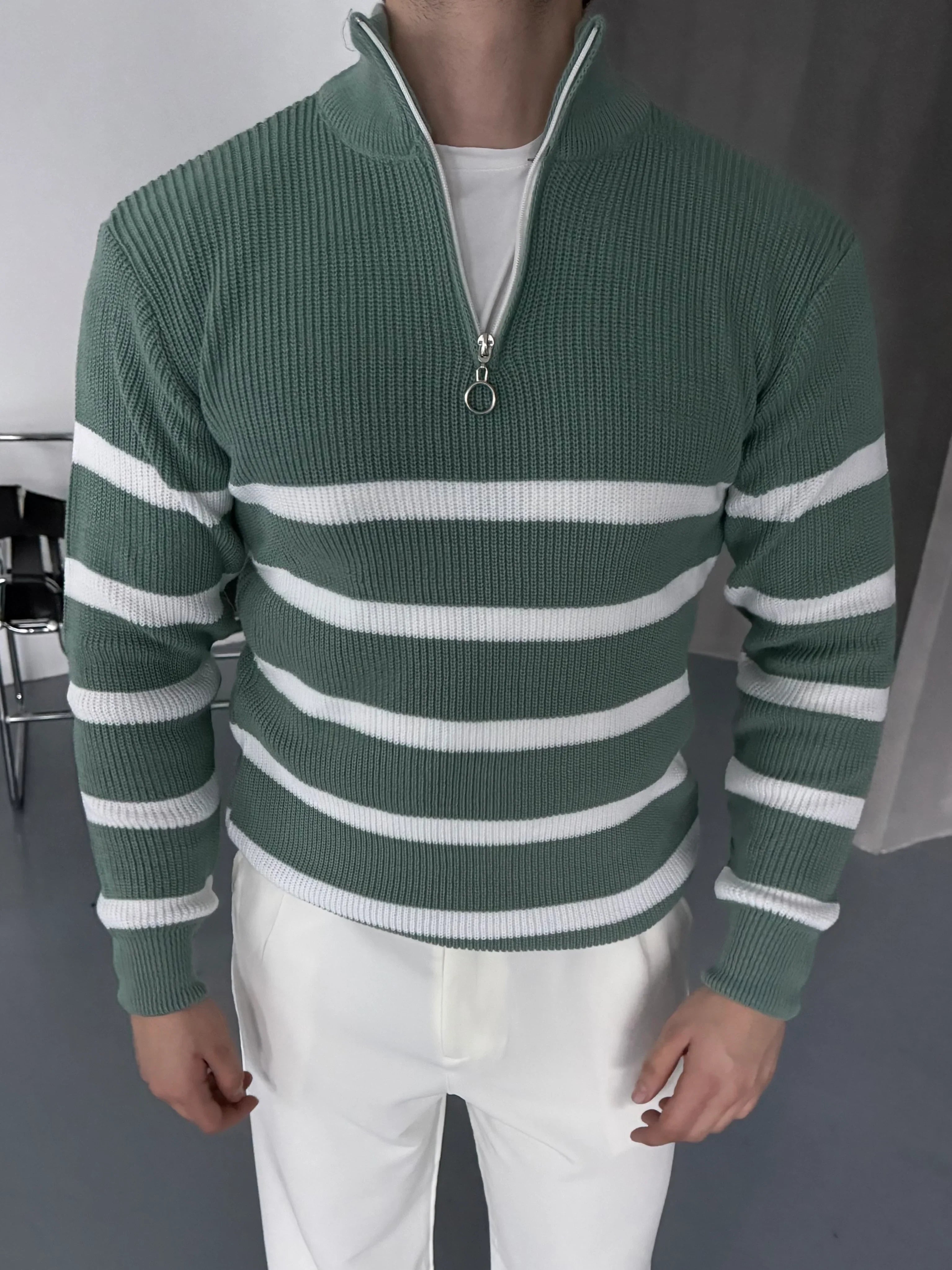 Erkek Yarım Fermuarlı Dik Yaka Kalın Kazak Triko - Livio Ferri