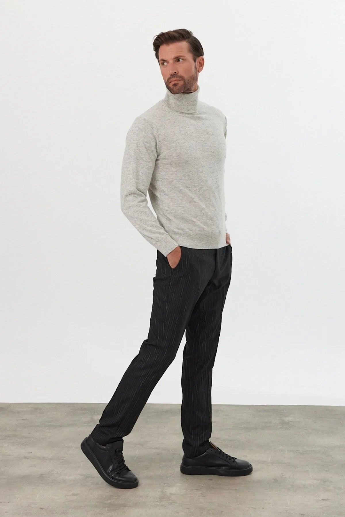 Erkek Yünlü Normal Kalıp Tam Balıkçı Yaka Triko Kazak - Livio Ferri