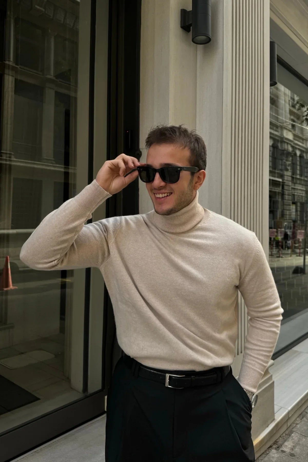 Erkek Yünlü Normal Kalıp Tam Balıkçı Boğazlı Yaka Triko Kazak - Livio Ferri