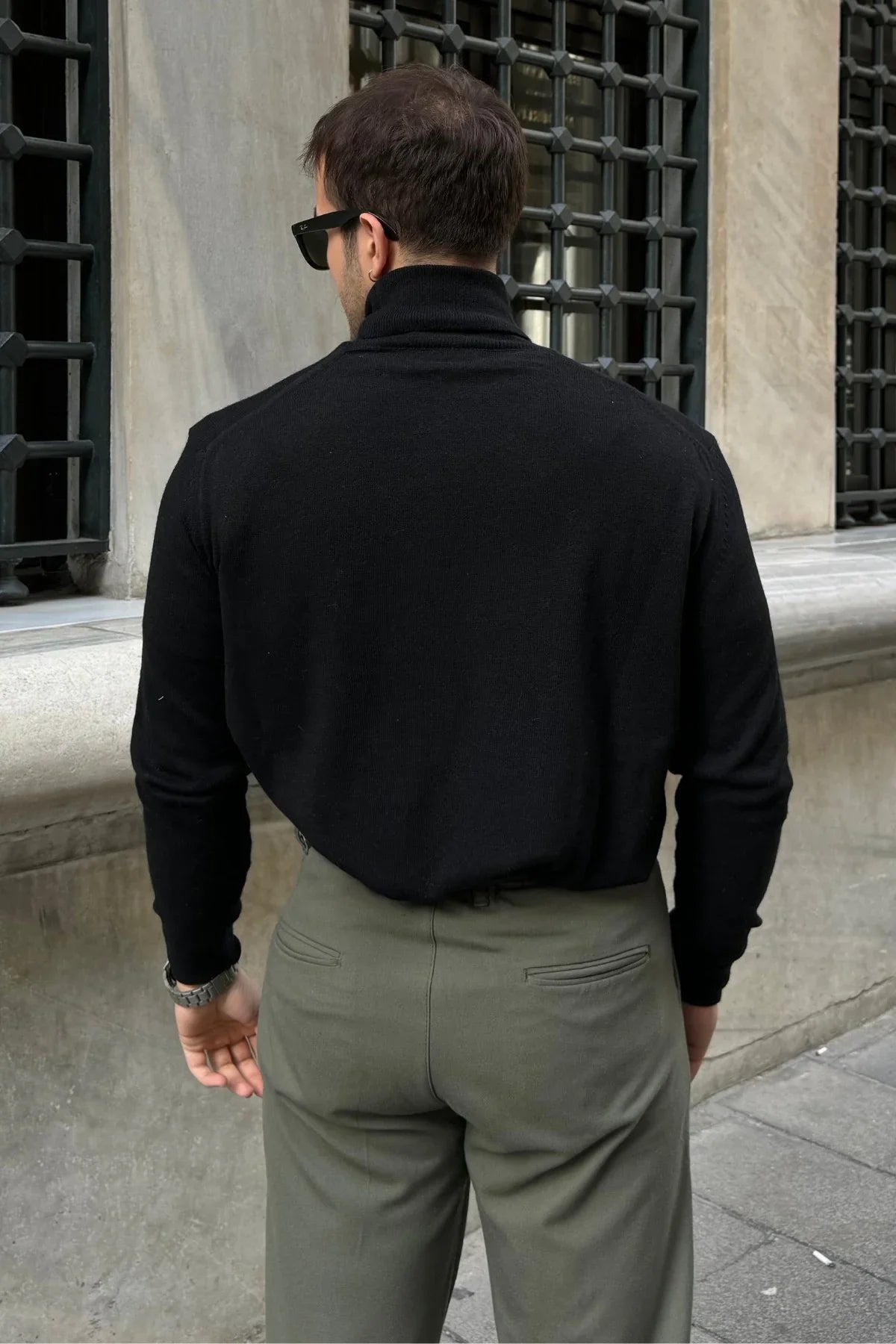 Erkek Yünlü Normal Kalıp Tam Balıkçı Boğazlı Yaka Triko Kazak - Livio Ferri