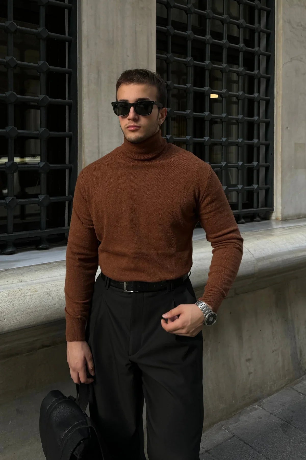 Erkek Yünlü Normal Kalıp Tam Balıkçı Boğazlı Yaka Triko Kazak - Livio Ferri