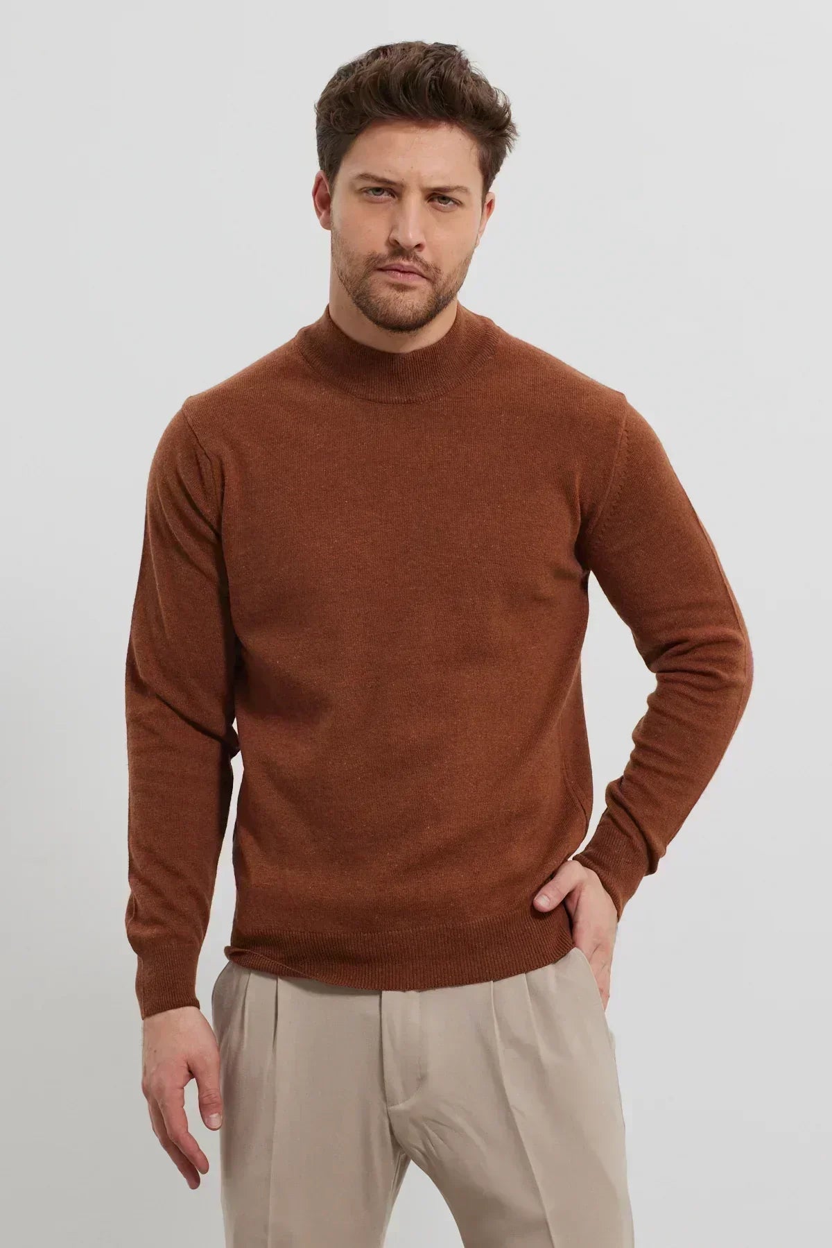 Erkek Yünlü Normal Kalıp Yarım Balıkçı Yaka Triko Kazak - Livio Ferri